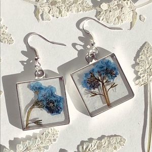 Forget-Me-Not Flower Earrings